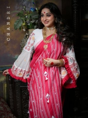 Handmade Pure Bengal Cotton Bhujodi style saree